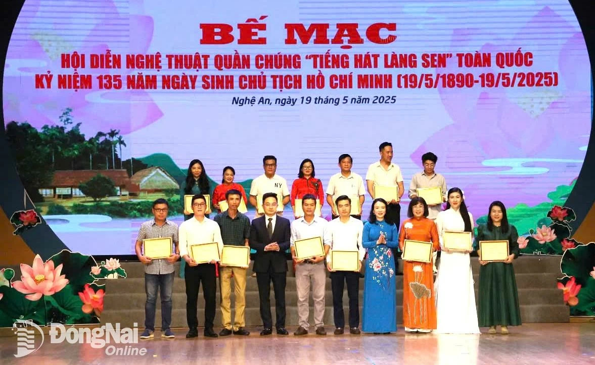 Đồng Nai thắng lớn tại Hội diễn nghệ thuật quần chúng Tiếng hát Làng Sen toàn quốc năm 2025